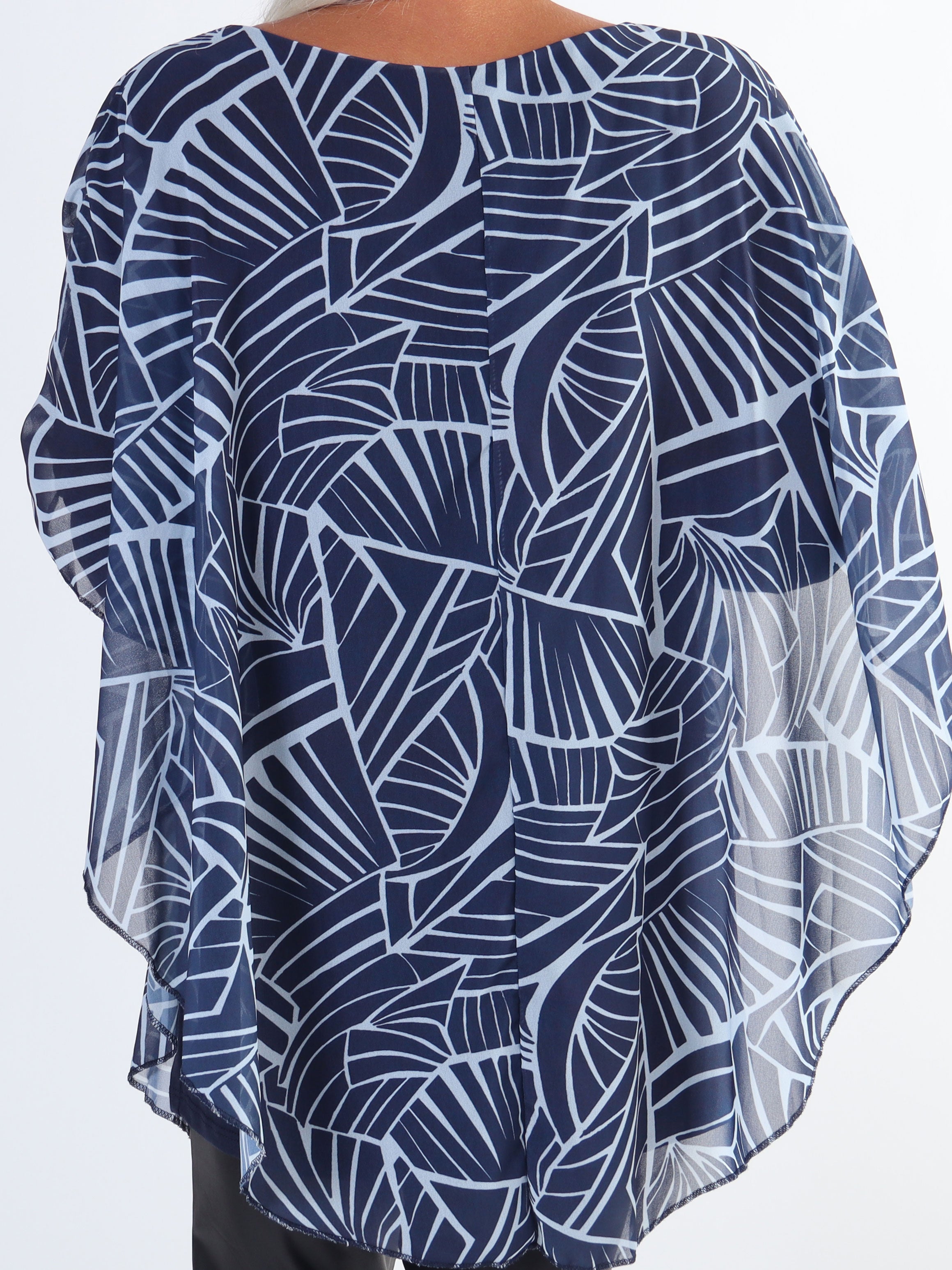 Kenya Pattern Shirt - Mønstret plus size tunika med chiffonlag